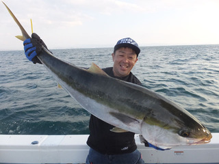 201222-2ブリ田畑さん98cm.jpg